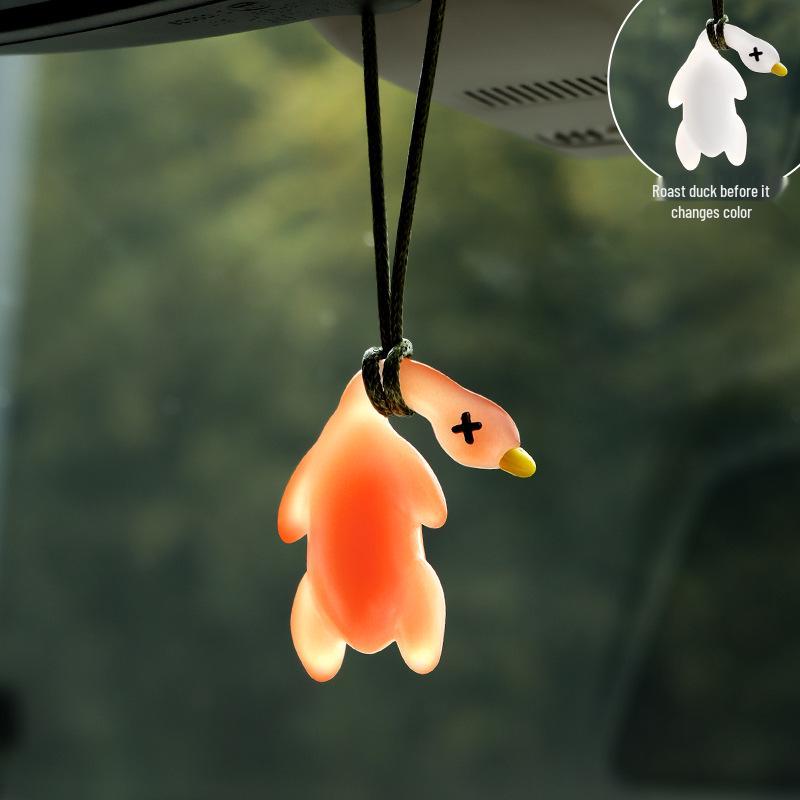 Temperature-Sensitive Color-Changing Duck Rearview Mirror Hanging Ornament