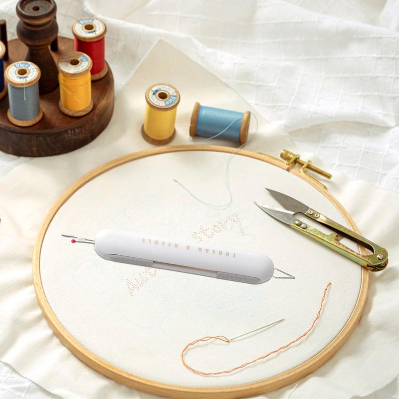 Needle Threader Seam Ripper 2-in-1 Manual Threader Stitching Remover Household Sewing Accessories Double End Design Needle Work