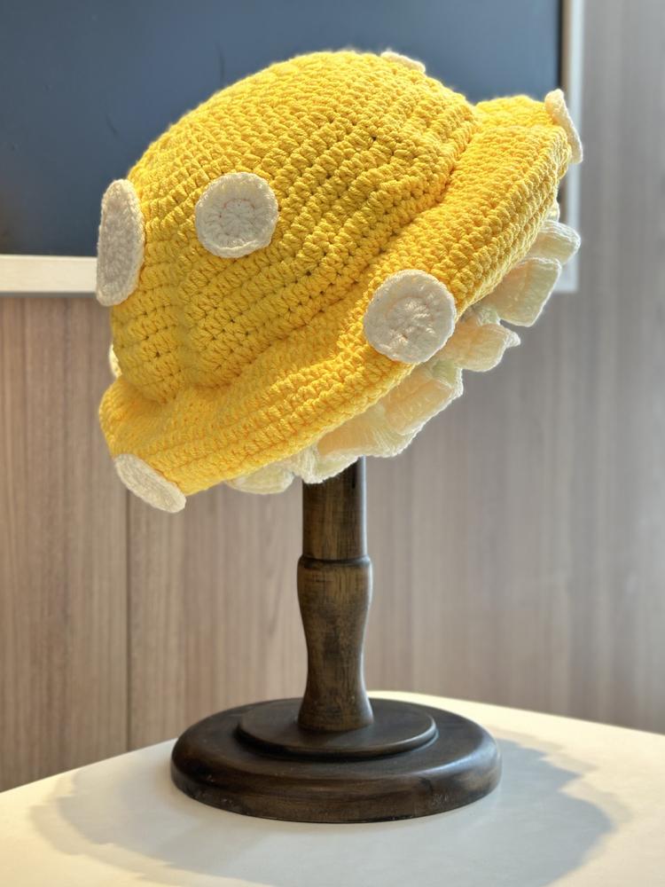 Korean Sweet And Cute Mushroom Beret Women Hand-Crocheted Polka Dot Lace Crochet Wool Hat Autumn Winter Warm Knitted Painter Hat