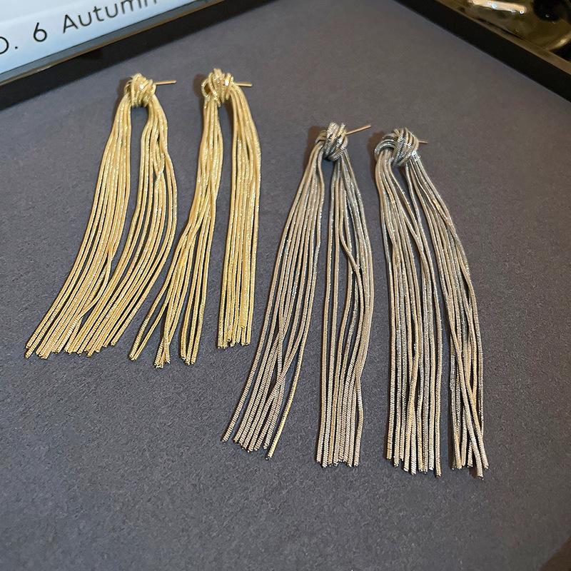 Fashion Gold Color Knot Long Tassel Drop Earrings for Women Punk Exaggerated Metal Chain Statement Earrings Jewelry Party
