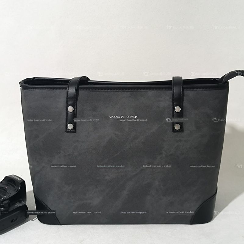 

Резьбовая головка U-образная булавка Коллекция концертных сумок Легкий кардхолдер Артефакт Темный слой Сдержанный Тоут Рюкзак для музыкального фестиваля Камера Flower black shoulder