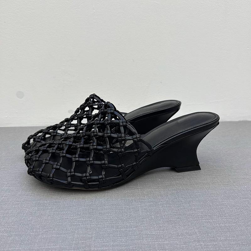 

Fashion Gold Mesh Woven Slippers Women Fashion Square Toe Wedges Slide Sandals Summer Comfortable Non-Slip Vacation Beach Women Sandals 35 чёрный