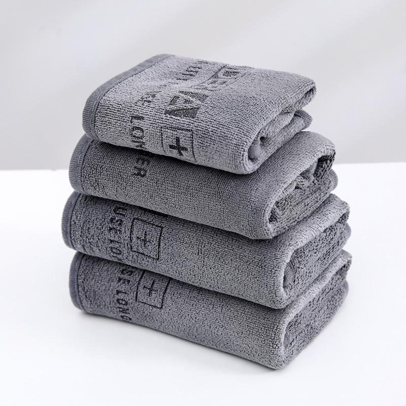 

Quick-Dry Microfiber Car Cleaning Towel - Absorbent, No Watermarks, Short Pile, Strong Water Absorption for Glass and Interior Use 30x30cm