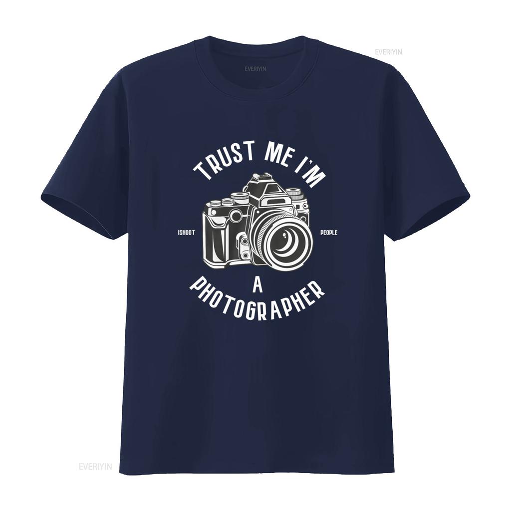 Trust Me Im A Photographer T Shirt I Shoot People Design for Photography Lovers Vintage Washed Stretched Versatile Breathable