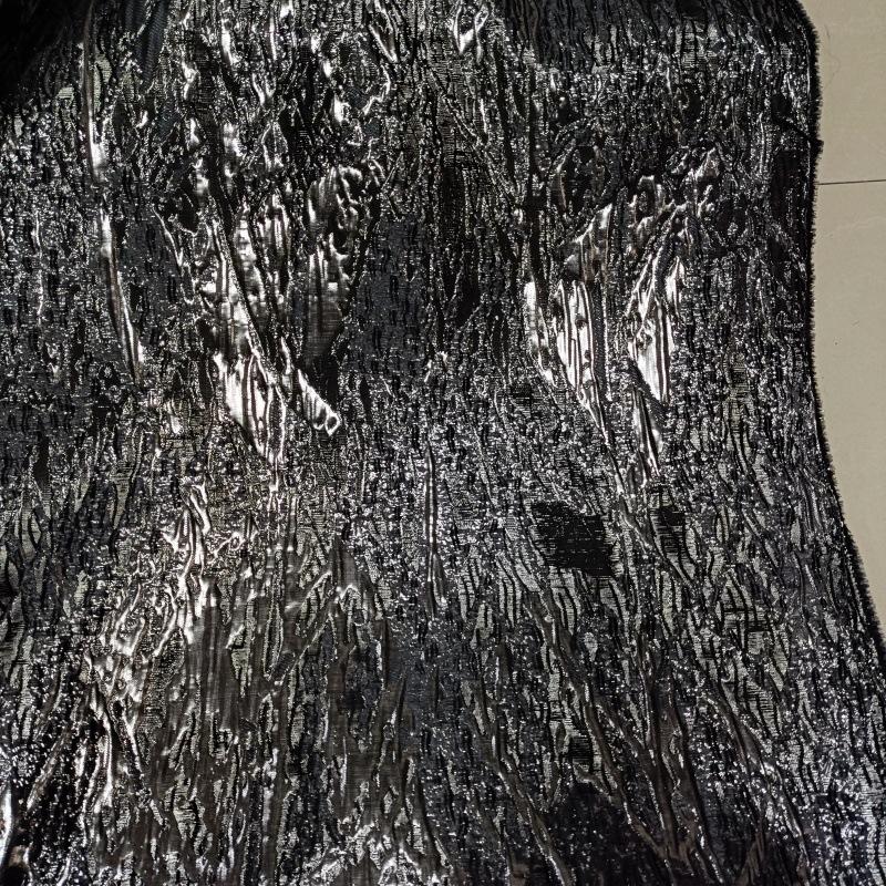 200x140cm Texture Undulating Vein Gilded Jacquard Fabric 3D National Style DIY Coat Jacket Hanfu Clothing Designer Fabric