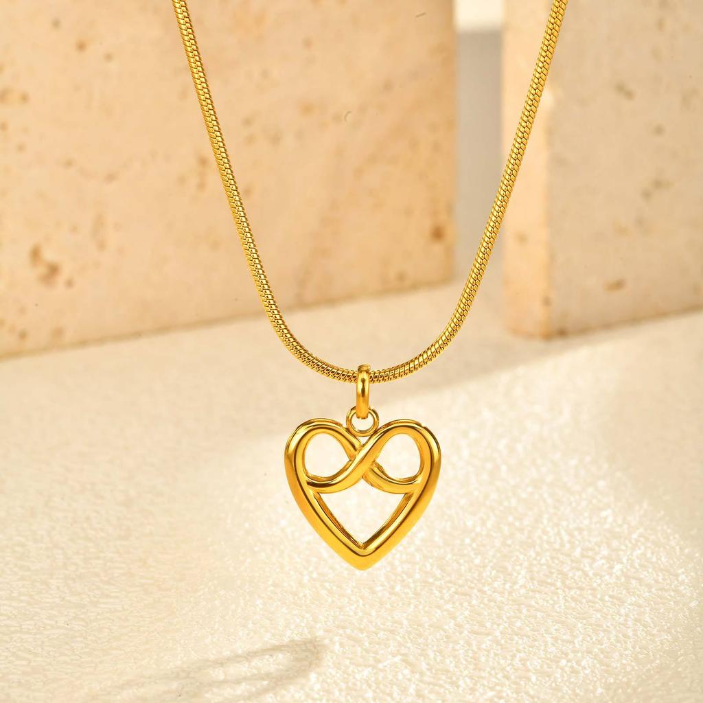 Stainless Steel Heart Infinity Pendant Necklace Plated 18K Gold Wind Niche Snake Chain Necklace Nc-2435