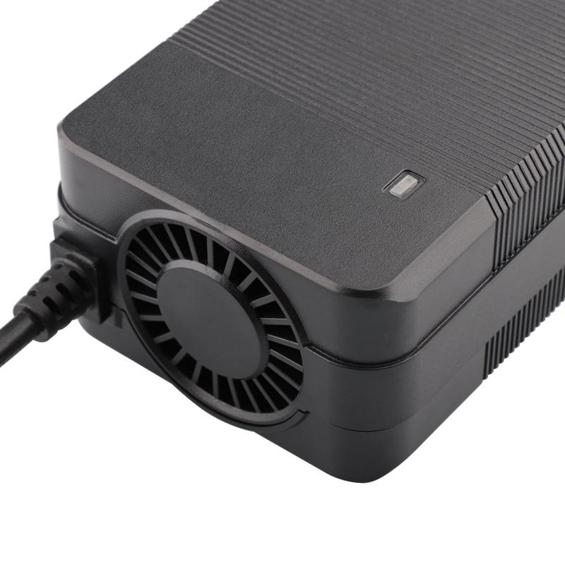 

67.2V 3A Smart Lithium Battery Charger For 16S 60V Li-ion Battery Charger High Quality Fast Charging Connector 3P GX16 US