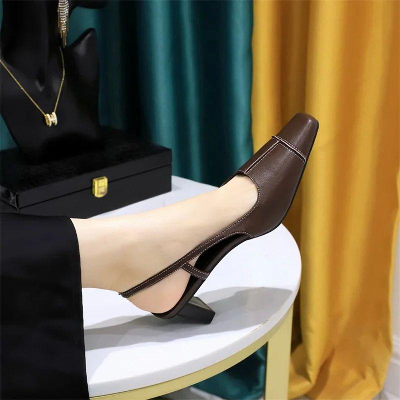 Retro Jarní Letní Móda Mělká Ústa Malá Čtvercová Špička Duté Dámské Silné Podpatky Sandály Slingback Banketové Muly