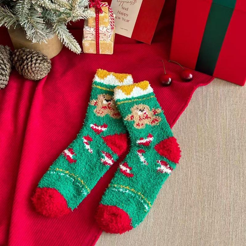 Coral fleece socks women's autumn and winter plush warm tube socks cartoon cute Christmas socks furry sleep socks women