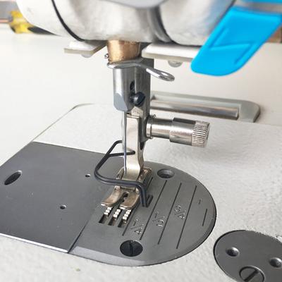 1/5 Stücke Nähfuß Schnellwechsel Schraubvorrichtung Industrielle Steppstich-Nähmaschinenteile Sofortklemmfeder Easy Feet Halter
