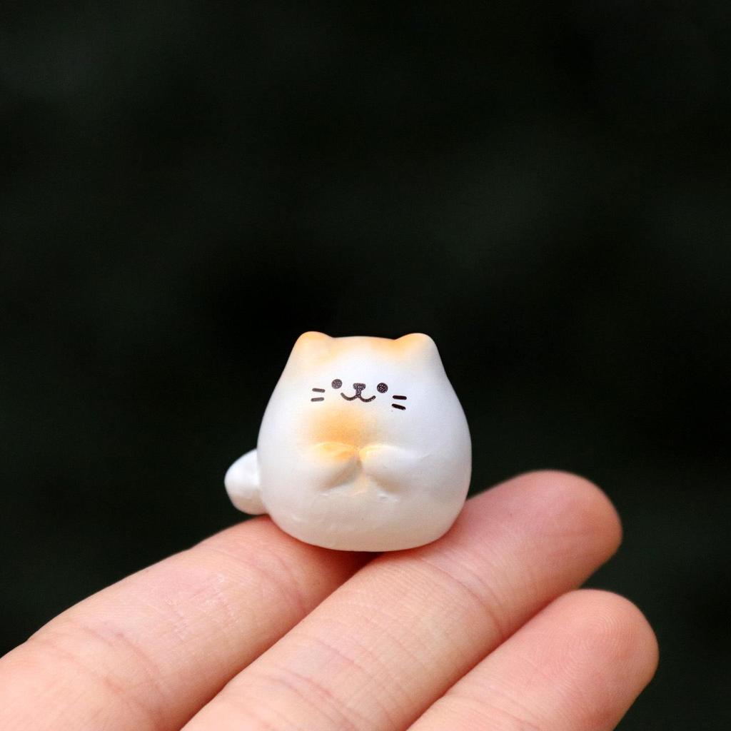 Entzückende Cartoon-Kätzchen-Plüschpuppe - Kreatives DIY-Puppenhaus und Gartendekoration für Schreibtische