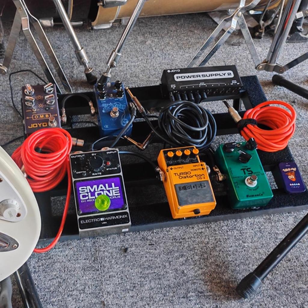 Aluminum Effects Pedal Board with Velcro Closure and Bag Alloy, Ultra-Lightweight 0.78kg (50.5x30.5cm)