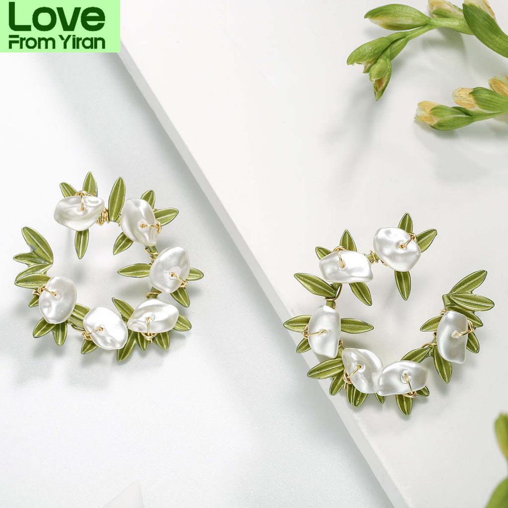 Elegant High Quality Pearl Leave Earrings Jewelry For Women Girls Trendy Fashion Plant Ear Rings Wedding Banquet Accessories