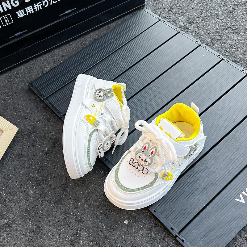 Children's and girls board shoes 2025 spring and autumn models fashionable soft-soled non-slip l rabub little girl casual little white shoes