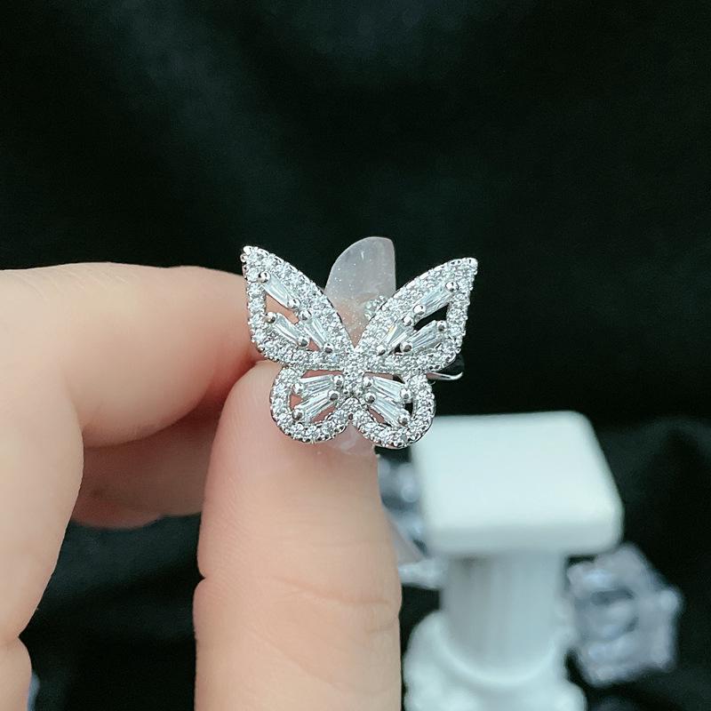 

Elegant Butterfly Diamond Open Ring - Luxurious & Trendy Design for Women