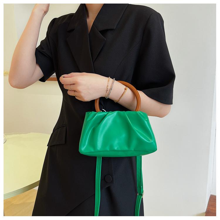 Wolkenplissierte Kunstleder-Schultertasche für Damen im Vintage-Stil, Crossbody, quadratische Geldbörse
