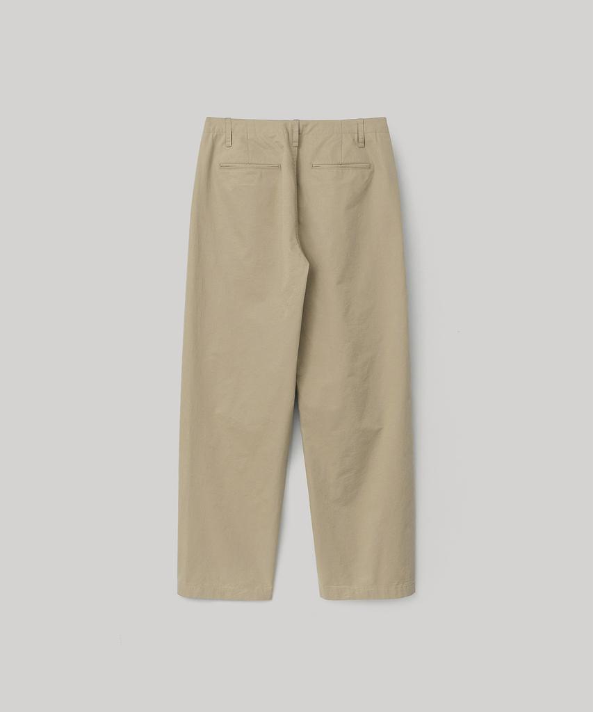 ANOTHER OFFICE WOMEN W. Peachskin Curved Pants (Light Khaki)
