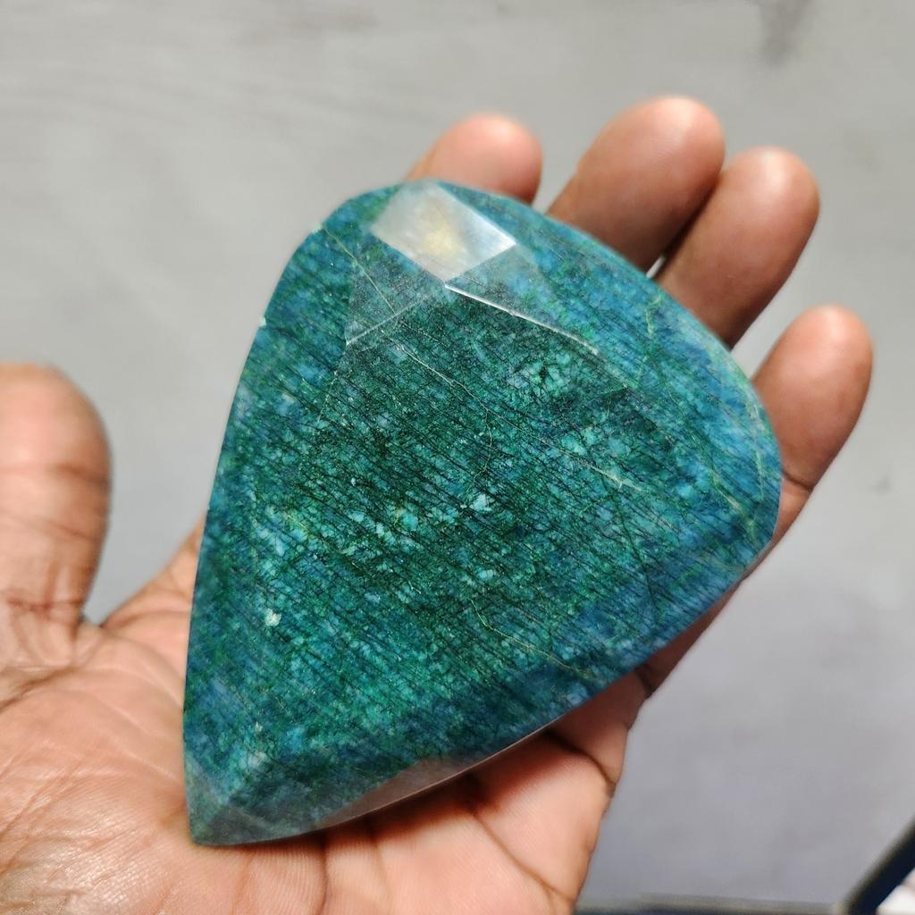 2149 Cts Natural Big Size Pear Cut Green Emerald Loose Earth Mined Gemstone
