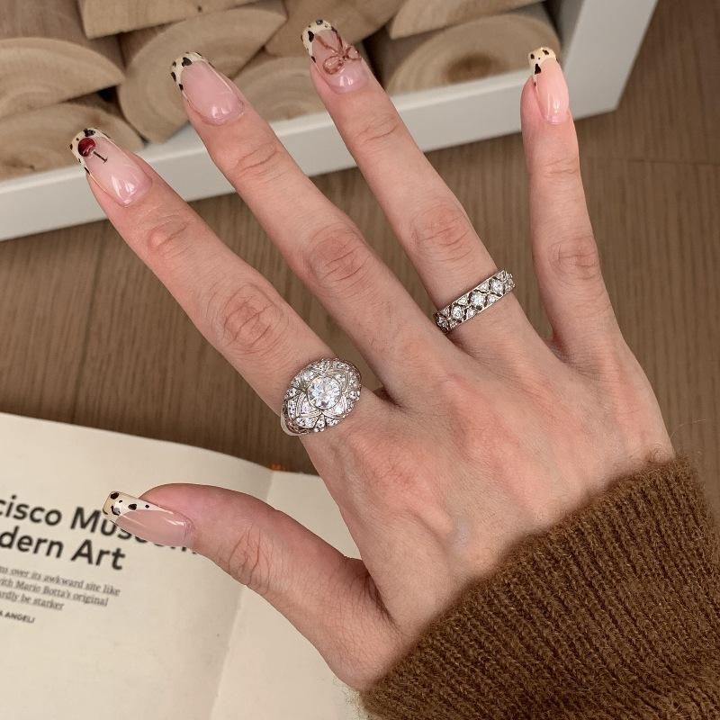 Light Luxury Retro Mango Four-Leaf Clover Inlaid With Diamonds Ring, High Value, Antique Style Temperament, Versatile Luxury Index Finger Ring