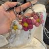 Charme de téléphone Fleur Strass de Luxe Pendentif Floral 3D Marguerite Cristal Scintillant Chaîne à Franges Sangle pour Coque de Téléphone Porte-clés Pompon