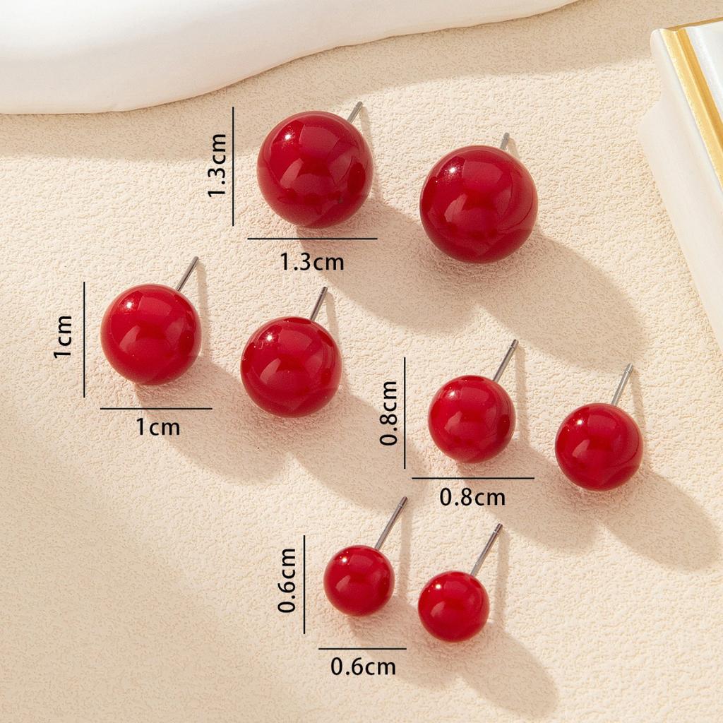 1 set of 4 pairs of burgundy steamed buns, red beans, pearl stud earrings, women's simple temperament, personalized commuting, small stud earrings