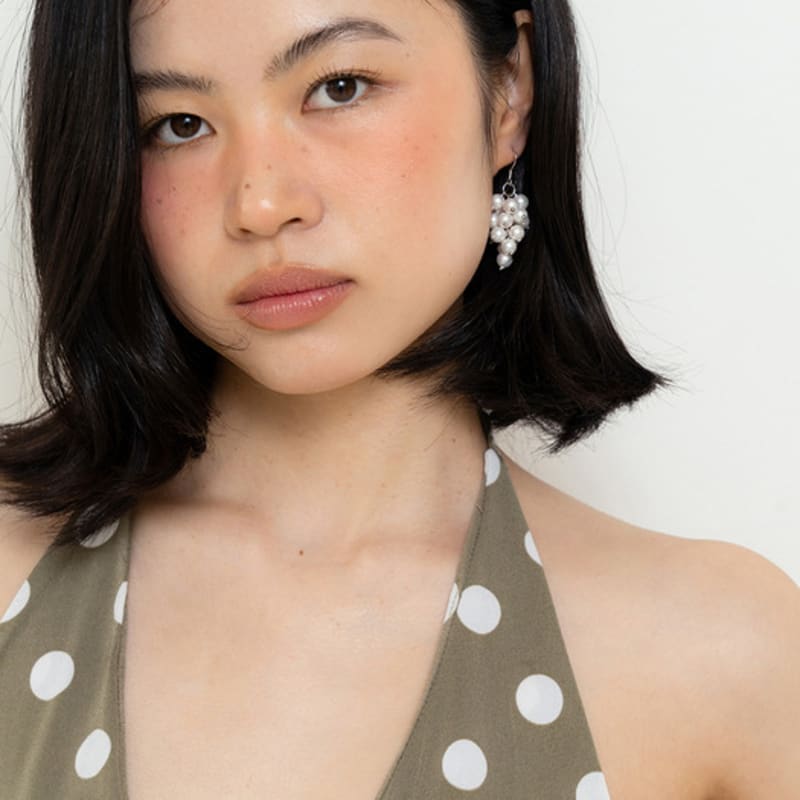 Geegee Pearl Podo Earring - White