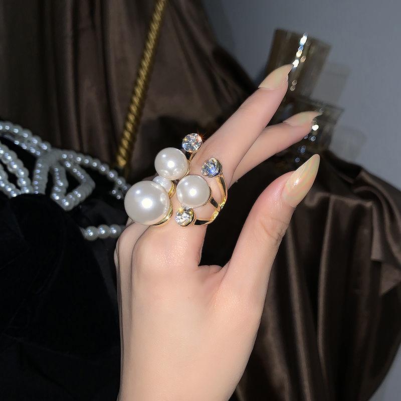 High-end Light Luxury Pearl Open Ring Personality Cold Wind Ring