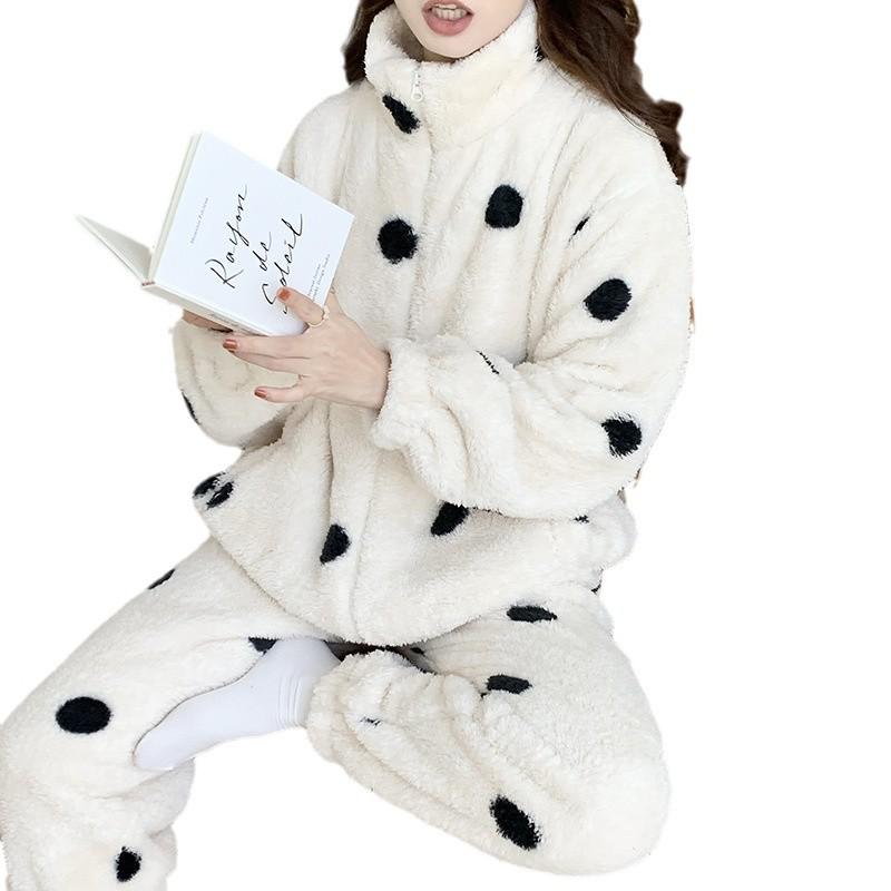 Women's Warm Flannel Polka Dot Pajamas: Long-Sleeved Zipper Set for Home and Out