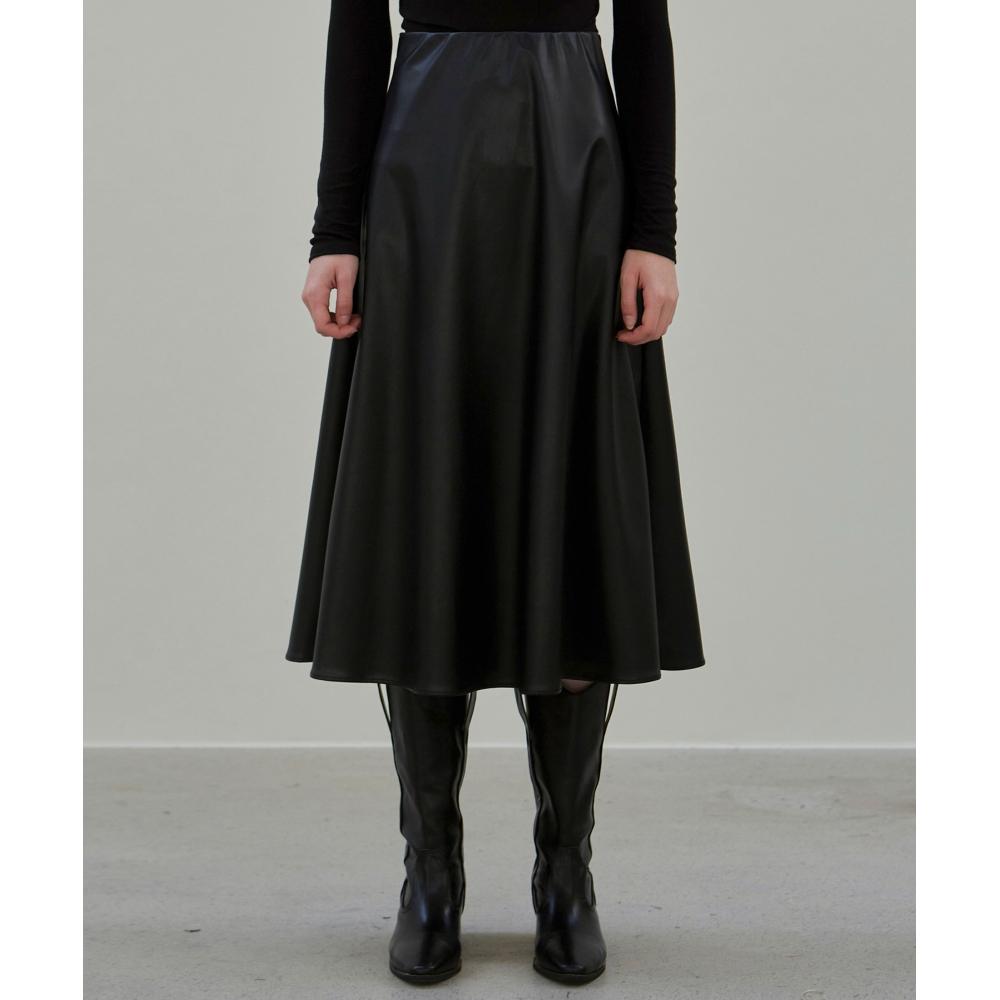 

NICKNICOLE FLARED LEATHER SKIRTBLACK