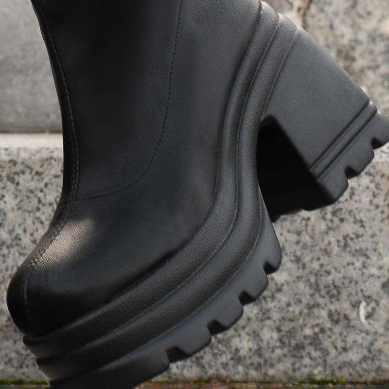 Thick Soled British Style Thick Heel Round Toe Oversized Long Tube Boots Women  European American High-Heeled Knight Boots