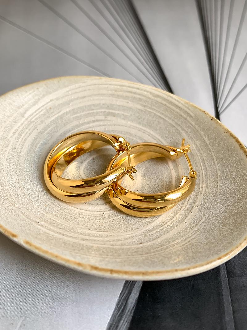 

Высококачественные европейские и американские нишевые металлические серьги-кольца с крестом для женщин