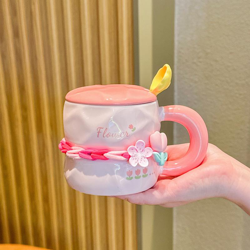 Uroczy kubek w kwiaty w pudełku prezentowym dla dziewczynek i dziewczyn, wartościowy prezent urodzinowy, praktyczny ceramiczny kubek pamiątkowy