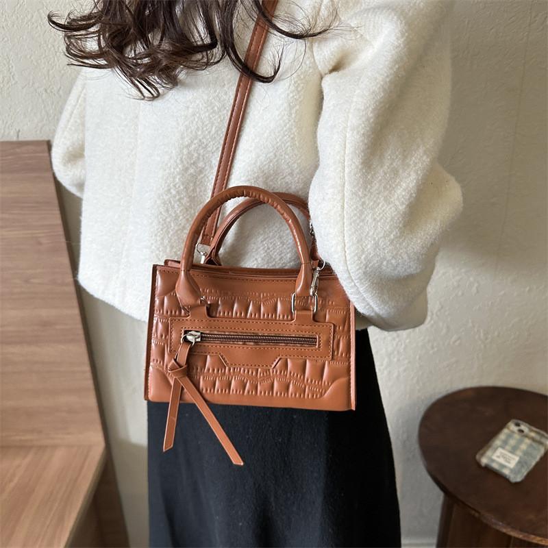 Trendy Fashionable Small Square Crossbody Bag For Women In Versatile Colors