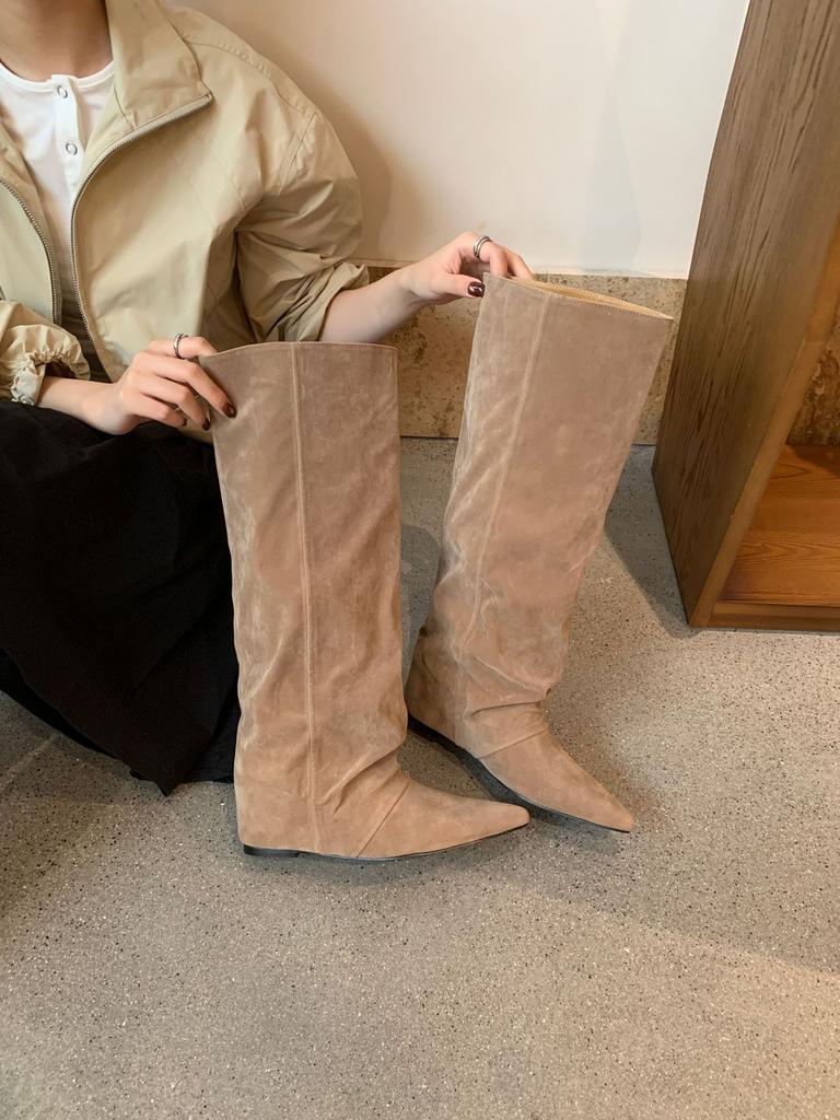 Retro Niche Long Boots Pointed Inner Height Increase Straight Boots Autumn and Winter Thin Sleeve High Boots