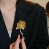 Rose Flower Brooch for Women French Luxury Golden Lapel Pins Corsage Delicate Suit Corsage Pins Party Dress Jewelry Accessories