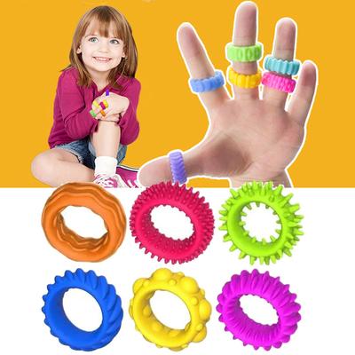 12er Set Sensorische Ringe für Teenager und Erwachsene Stressabbau Massagegerät Linderung Fidget Spielzeug Akupressur Stachelig zur Unterhaltung Spiel Sicher Kinderfreundlich Spaß