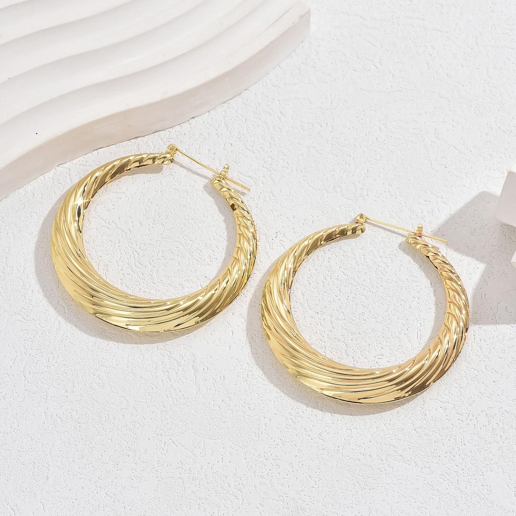 Xiaoqing Fresh Wind Women's Earrings Simple U-shaped Design Earrings Versatile Temperament Earrings