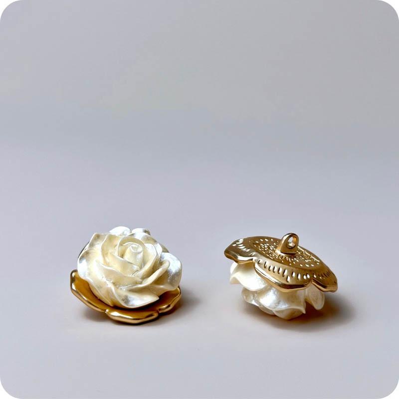

10pcs Metal Button Sewing Clothing Accessories DIY Craft Three Dimensional Rose Decoration Button Flower Shape Buttons 18MM/23MM 18MM