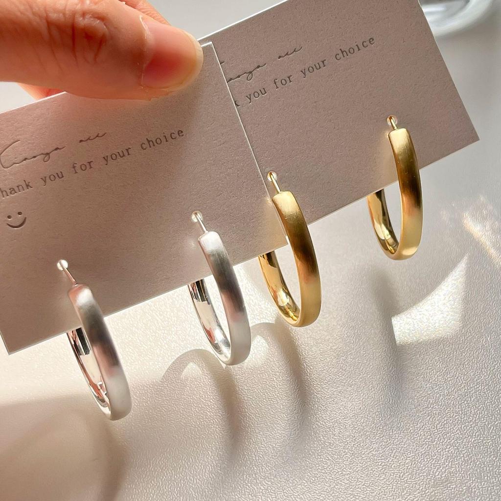 Brushed Metal Hoop Earrings: Unique, Exquisite, and Versatile Fashion for Women