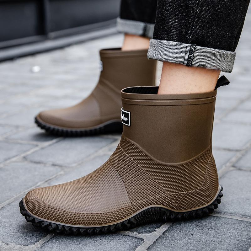 Fashion Women's Short Non-slip Rain Shoes Couple Integrated Waterproof Shoes Outdoor Commuting Rain Boots Men