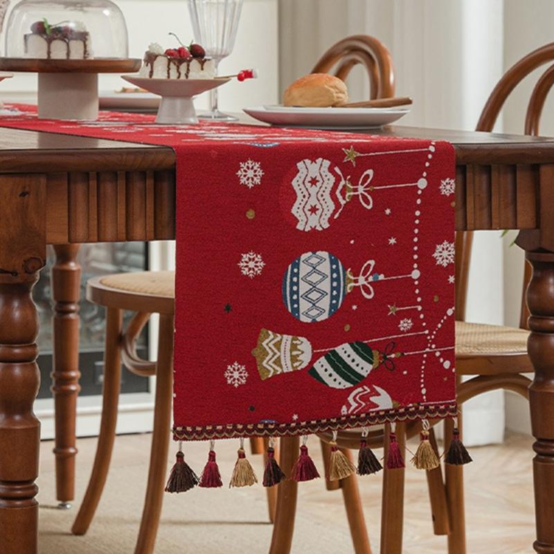Christmas Chenilles Table Runner With Colorfast Woven Design And Tassels For Festives Home Dining Atmosphere Decoration