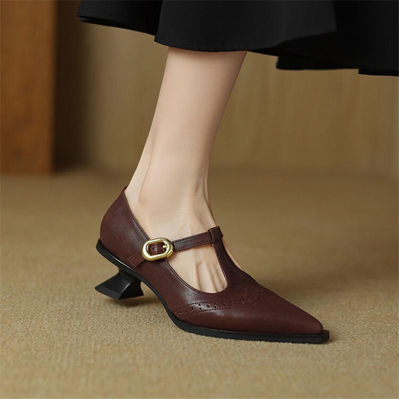 Fashion NEW Spring Autumn Genuine Leather Women Shoes Fashion Pointed Toe Shoes for Women Brogue Designs Women Pumps Mary Jane Shoes