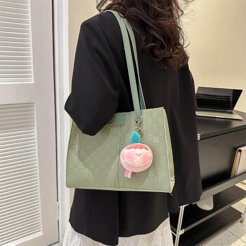 Large Capacity Simple Bag for Women's New Versatile Textured Plaid Shoulder Bag for Class Commuting Toy Bag