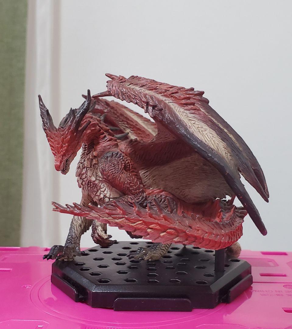 

[USED] Monster Hunter figure Safi jiiva