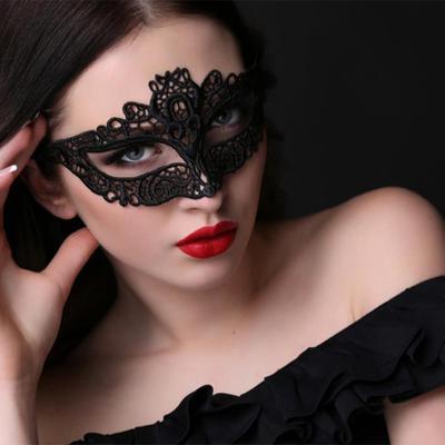 Frauen hohle Spitze Maskerade Gesichtsmaske Sexy Cosplay Prom Party Requisiten Augenmaske