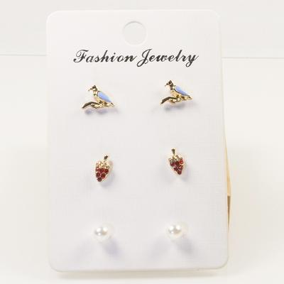 Silver Needle Korean Version of Internet Celebrity Explosion Pearl Bird Stud Earrings Combination Set Diamond Strawberry Stud Earrings Three-piece Set