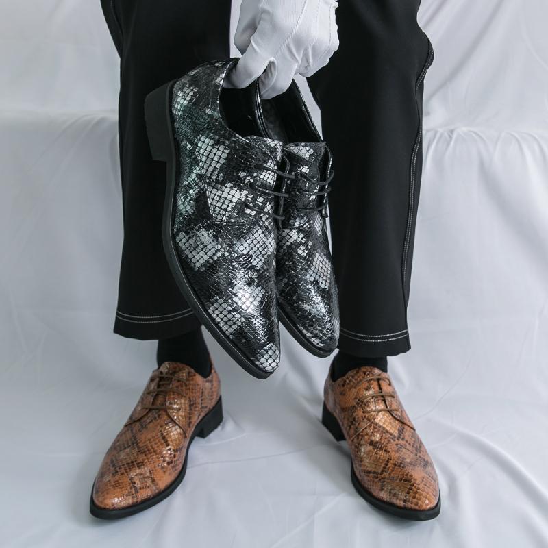 Men Derbys Oxford Print Personality Nightclub Leather Business Shoes Men's Tuxedo Wedding Dance Shoes Plus Size