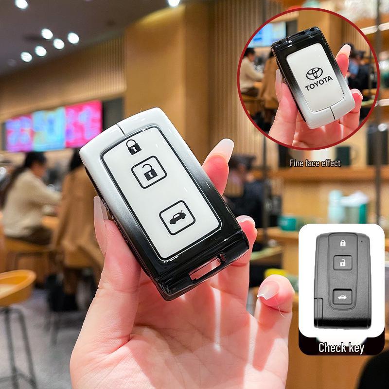 

Toyota Camry Luxury Metal Key Cover (2024/2025 Ninth-Gen) Standard