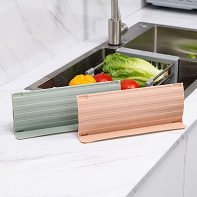 Nový design přísavky Hladká zábrana proti stříkající vodě dřezu Praktická deska proti vodě odolná proti opotřebení