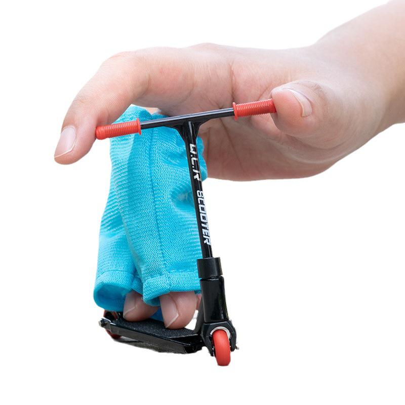 Alloy Finger Scooter and Skateboard Cross-Border Toy Set